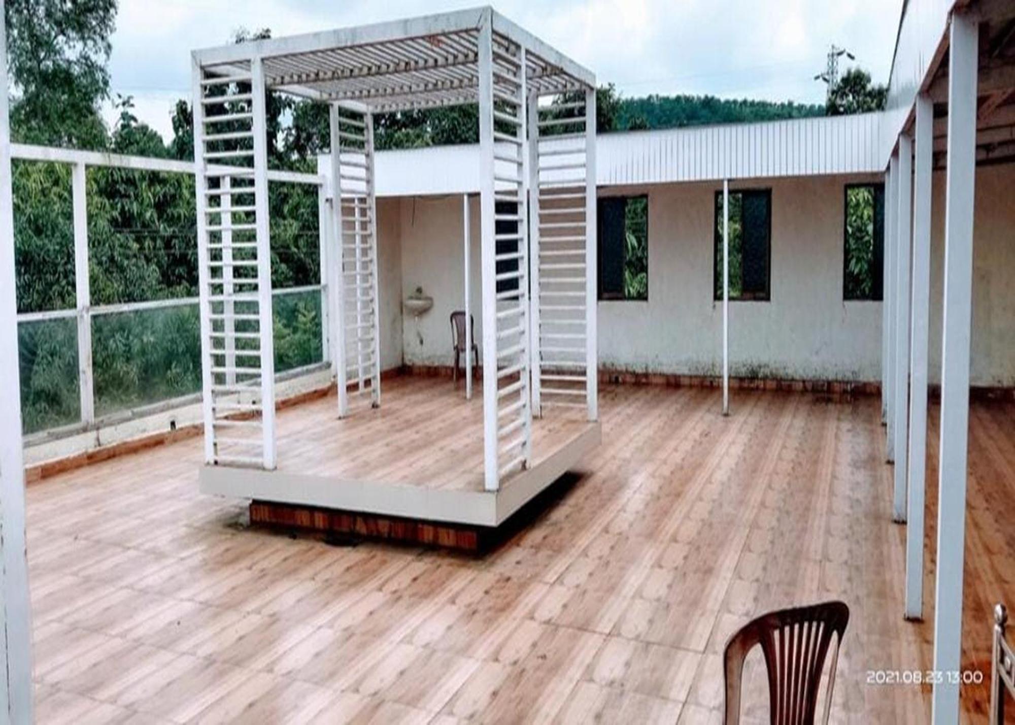Turning Point Resort Kasara Bagian luar foto