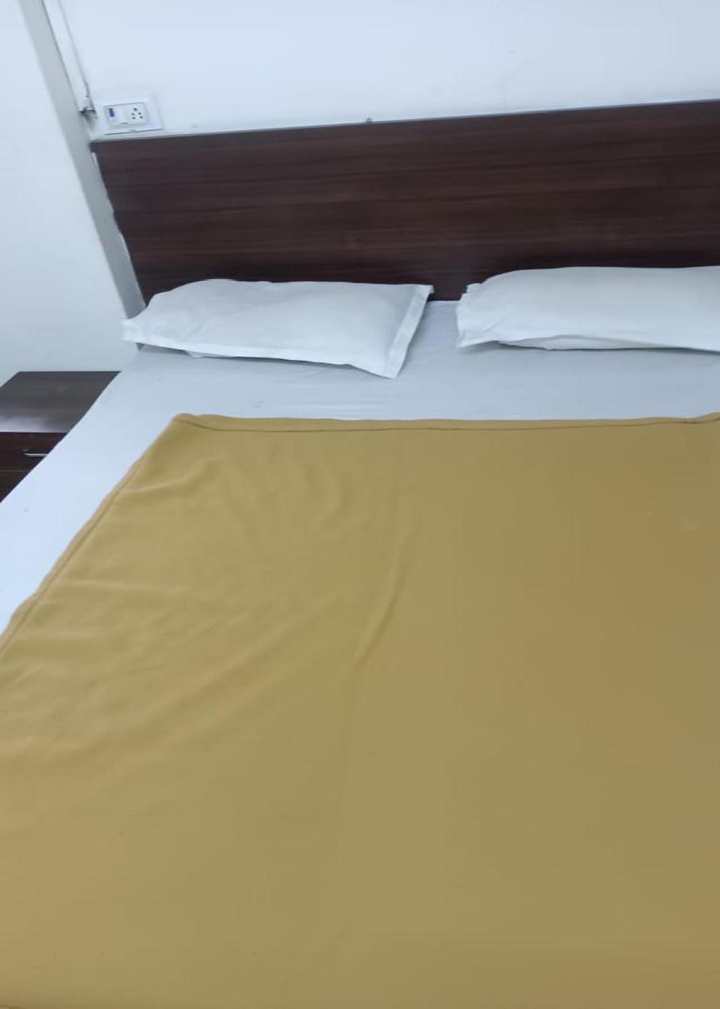 Turning Point Resort Kasara Bagian luar foto